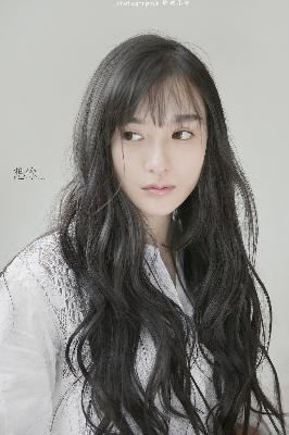 青青河边草下一句